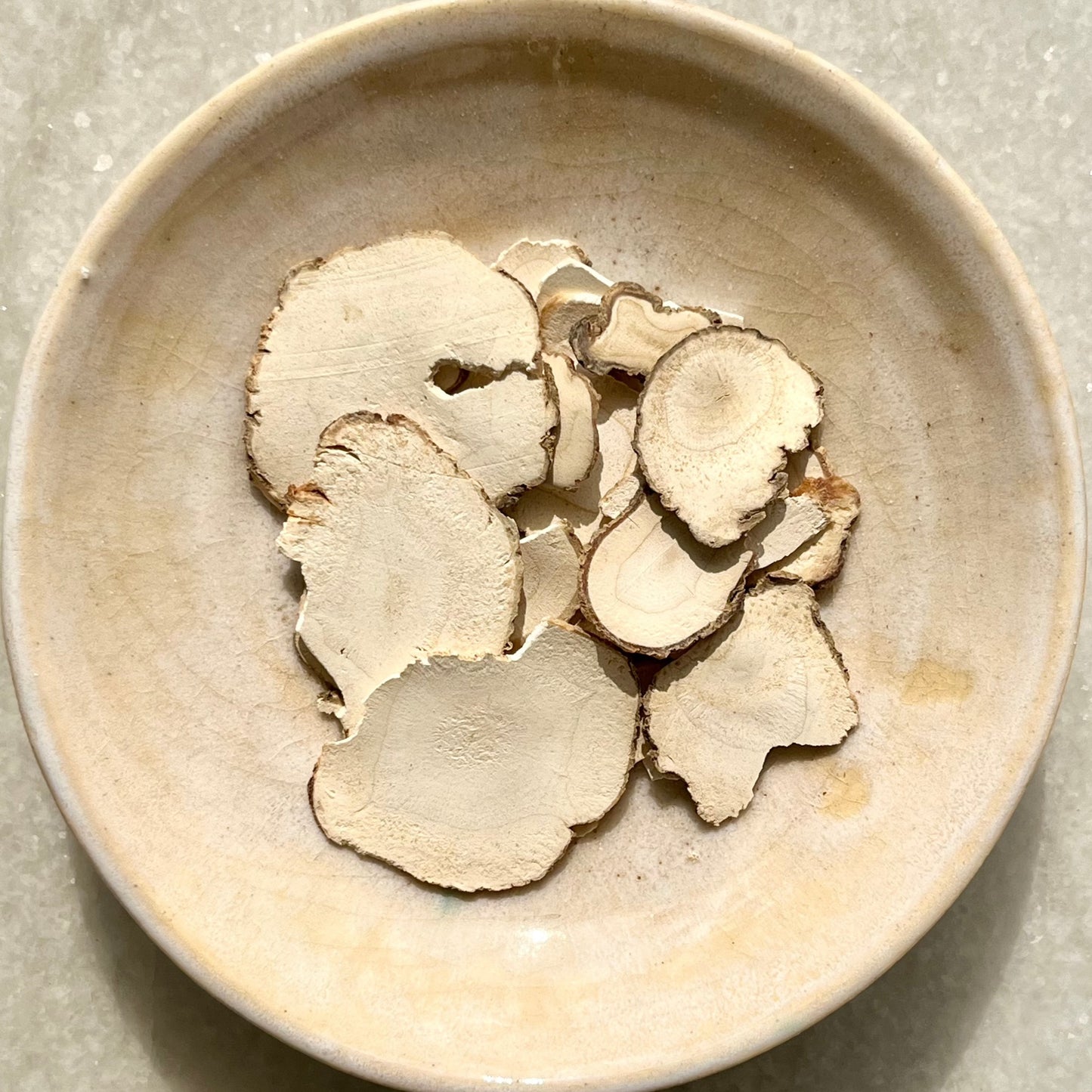 Organic Bai Zhi (Angelica Root)